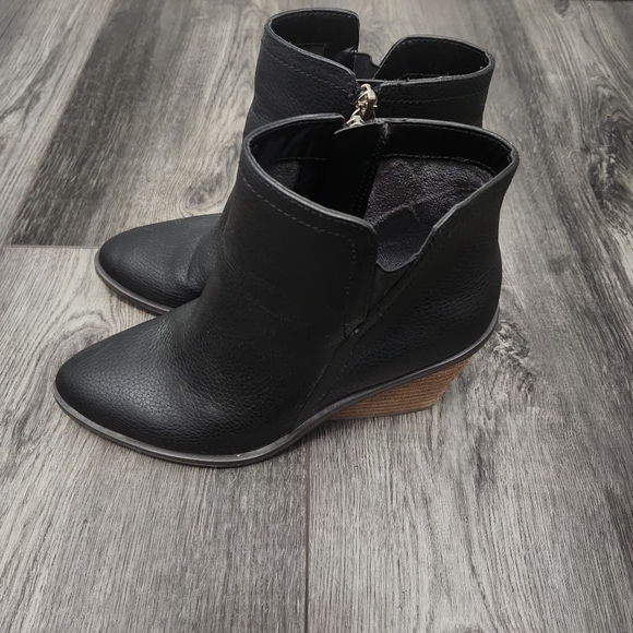 Dr. Scholls Women's Black Ankle Boots Size 7M - Picture 2 of 6